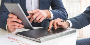 How Legal Hold Software Simplifies Compliance Management