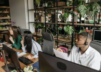 How Smart Monitoring Tools Are Reshaping Modern Workplaces