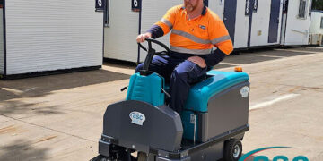 How Industrial Floor Cleaning Machines Reduce Operational Downtime?