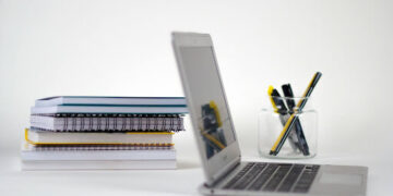 Scaling For Success: How Educational Software Development Services Ensure Platform Stability