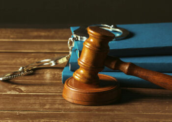 5 Mistakes That Turn Small Workplace Issues Into Legal Battles